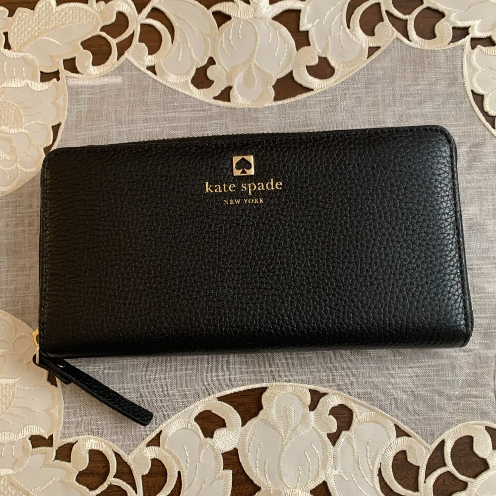 NWOT Kate Spade Black Leather Large Wallet